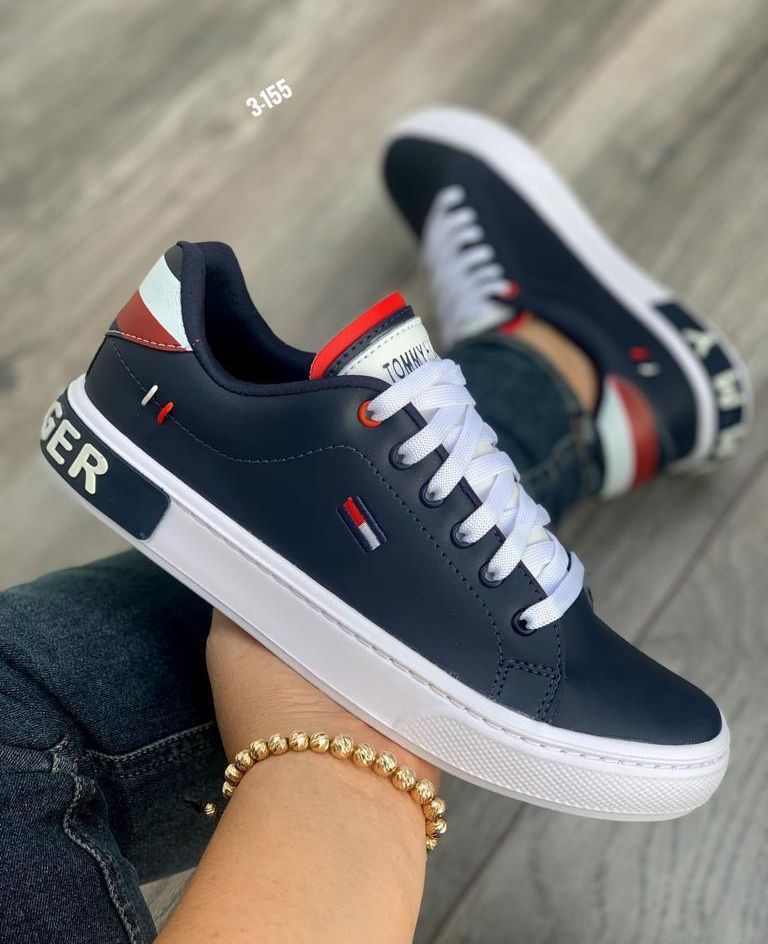 TOMMY CLASIC LETRA